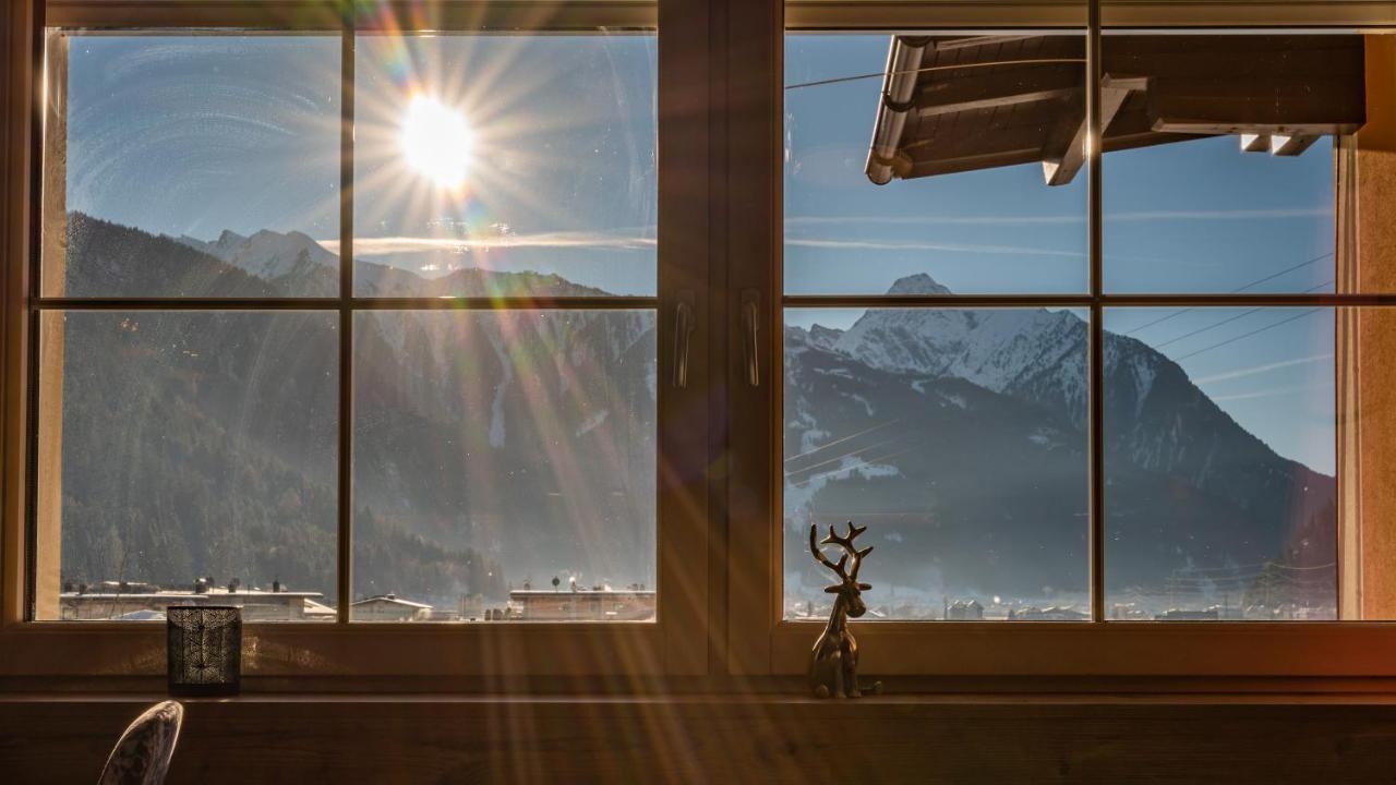 Gaestehaus Wiesengrund & Apart Sporer Mayrhofen Exterior foto