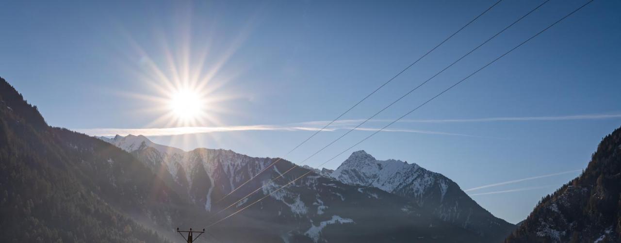 Gaestehaus Wiesengrund & Apart Sporer Mayrhofen Exterior foto