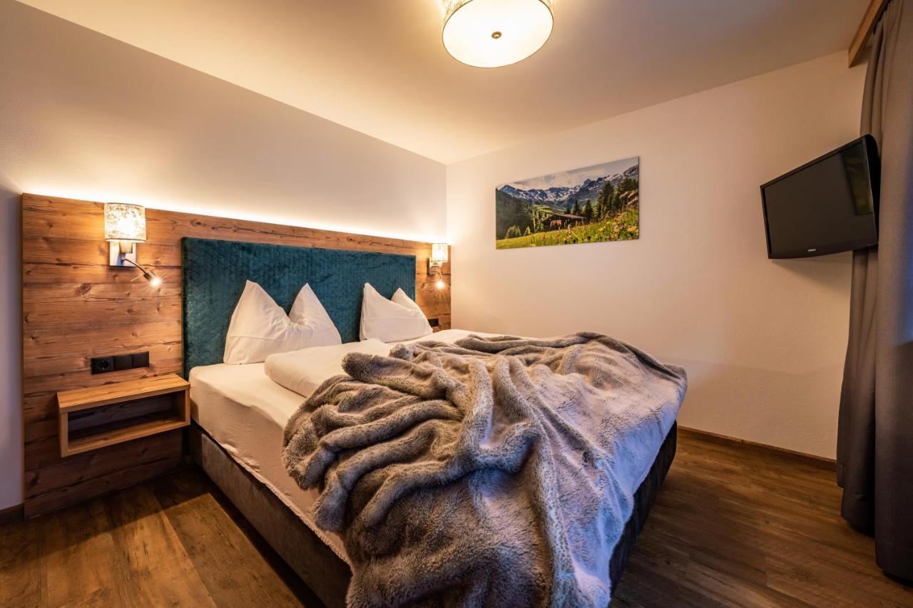 Gaestehaus Wiesengrund & Apart Sporer Mayrhofen Exterior foto