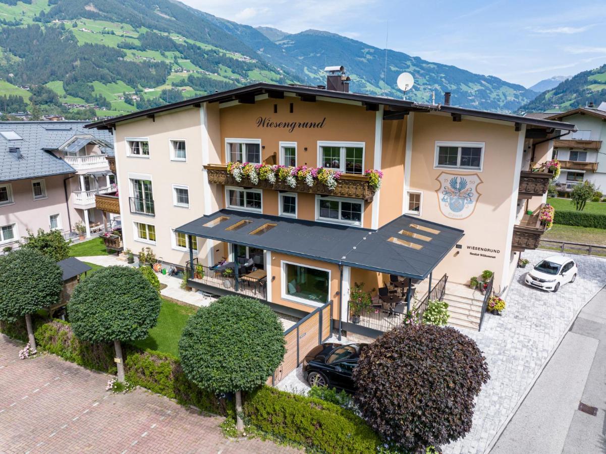Gaestehaus Wiesengrund & Apart Sporer Mayrhofen Exterior foto